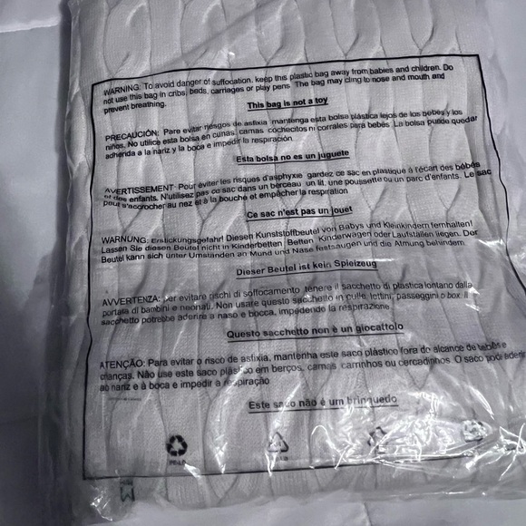 Tommy Hilfiger Men's Ivory Cable Knit Sweater Brand New with Tags Medium - Picture 7 of 8